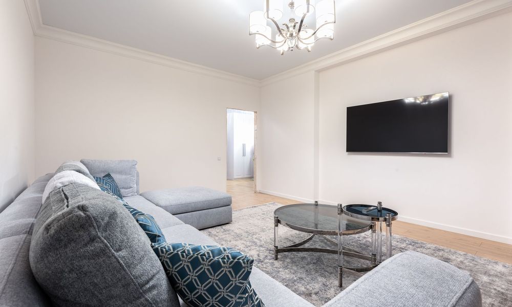 Salon avec téléviseur connecté